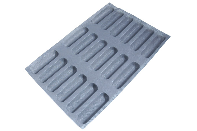 [MA-010854] SILICONE MAT  40x60 HOT DOG BUN 18st 155mm 